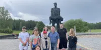 30 мая 2023 года сборная учащихся 8-9 классов посетили мемориальный комплекс Хатынь - Курган Славы
